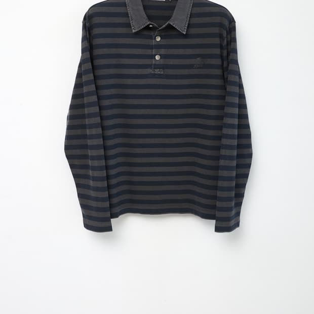 해칭룸 스트라이프 카라티