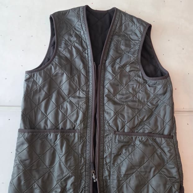 바버 퀼팅 조끼 베스트