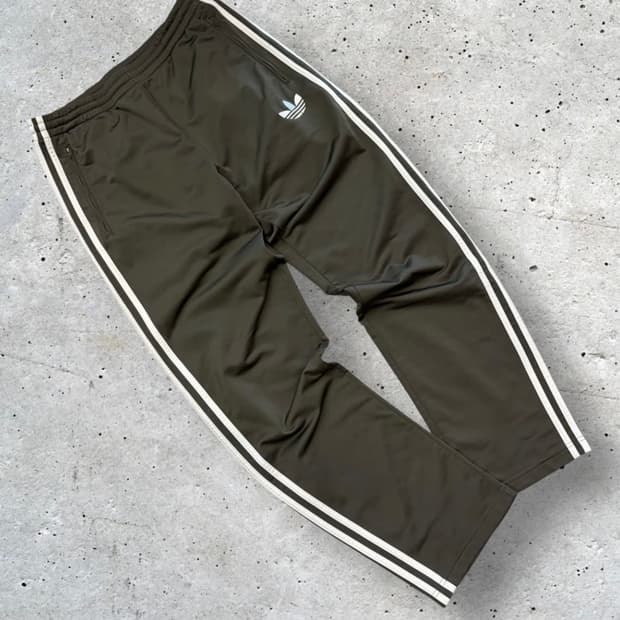 아이다스 파이어버드 트레이닝 바지 카키