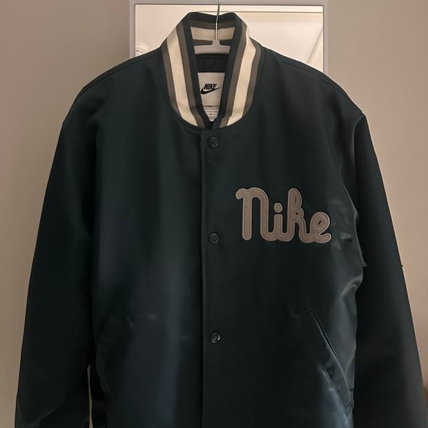 나이키 바시티 자켓