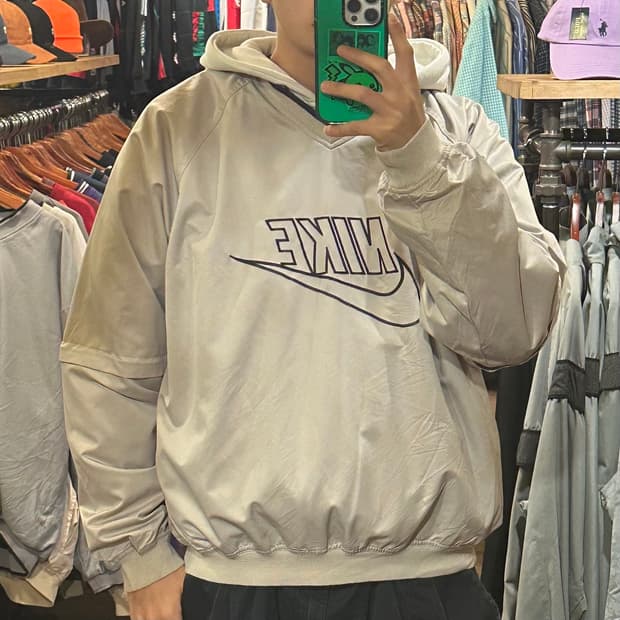 [HI] 나이키 빅로고 웜업 베이지