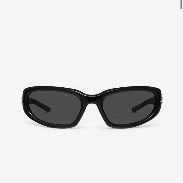 젠틀몬스터 메멘토01 팝니다