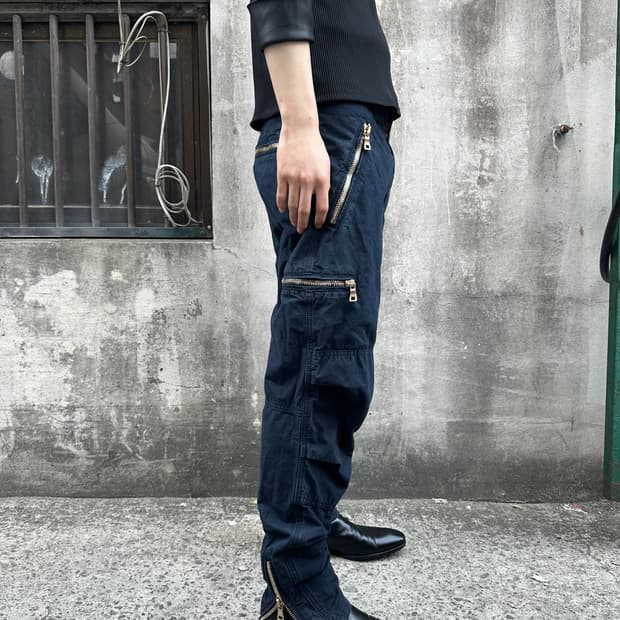 발망 카고 지퍼 디테일 팬츠