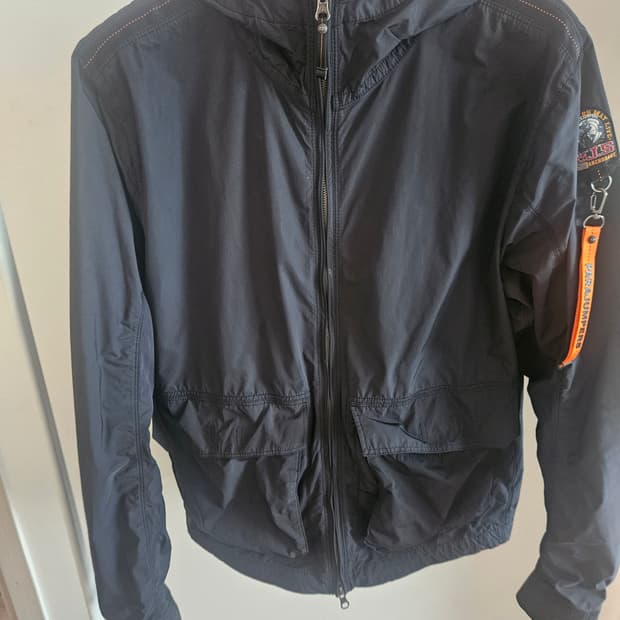 파라점퍼스 jonty 바람막이