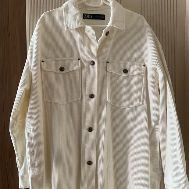 새상품 ZARA 자라 화이트 코듀로이 셔츠 셔켓 남방 자켓 오버핏