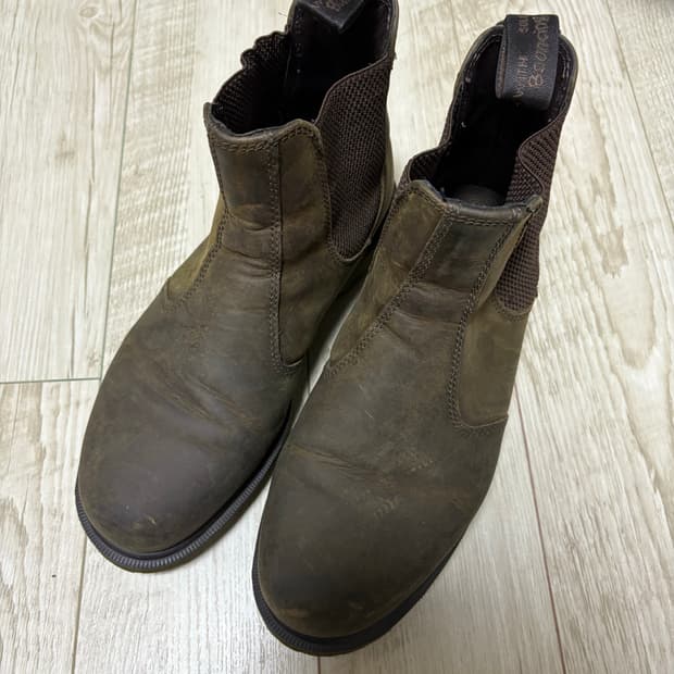 닥터마틴 2976 다크브라운 270