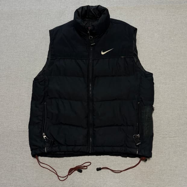 나이키 ACG 올드스쿨 패딩조끼