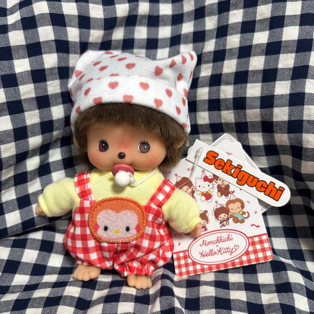 몬치치 헬로키티 인형