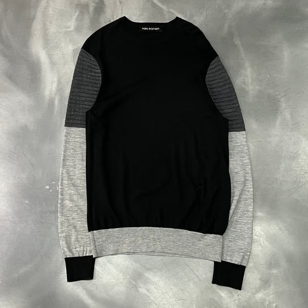  닐바렛 배색 니트 y15555