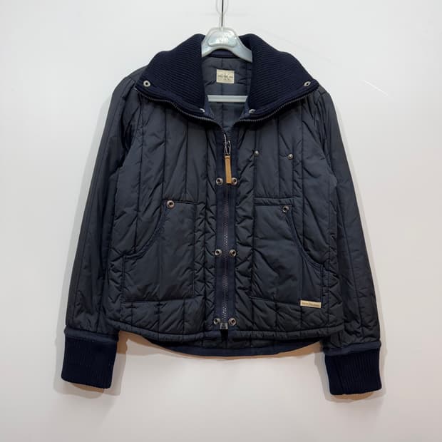 ck 켈빈클라인 네이비 퀼팅 크롭 자켓 