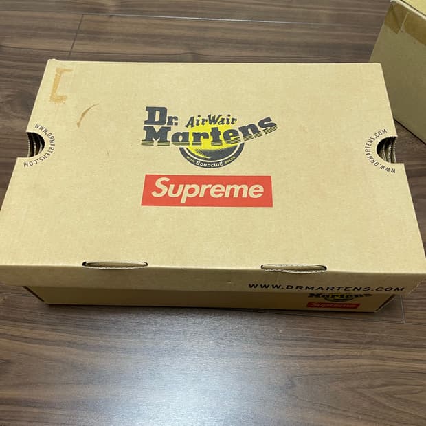 닥터마틴 x 슈프림 1461 빈티지 레드