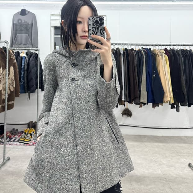 콤 사 이즘 투 버튼 울 코트