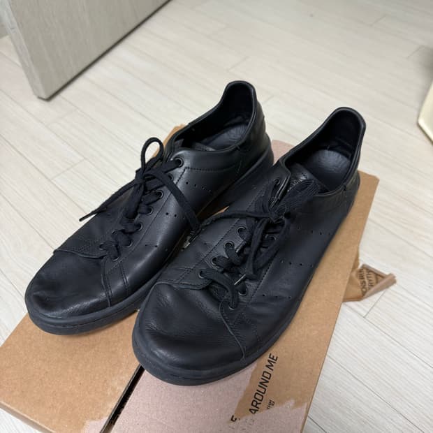 아디다스 스탠스미스 데콘