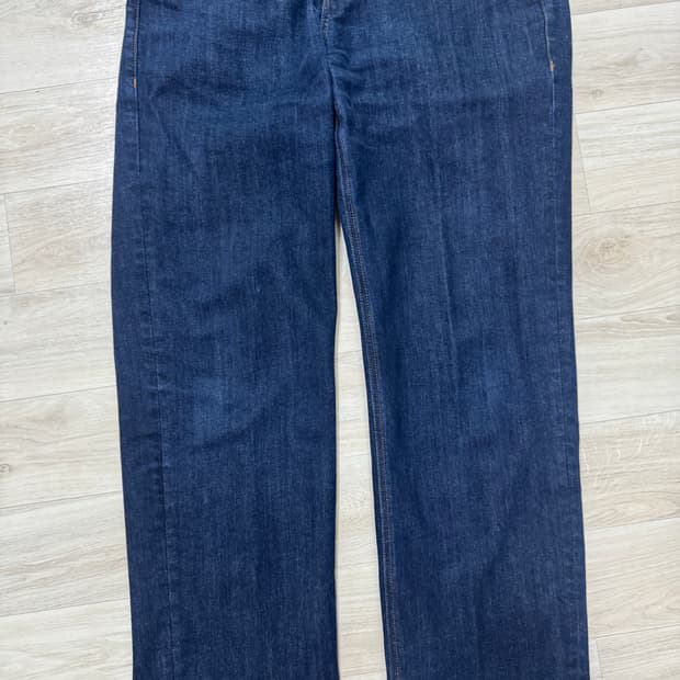 무탠다드 스트레이트 데님 팬츠 31