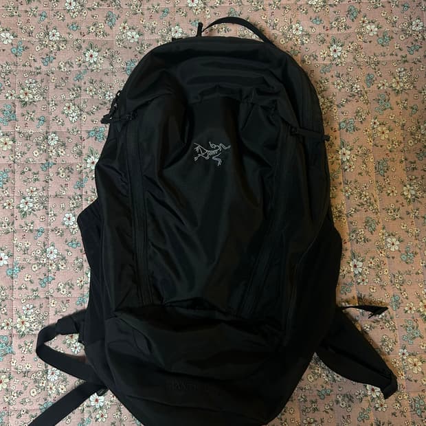 아크테릭스 맨티스26 백팩 블랙 구형