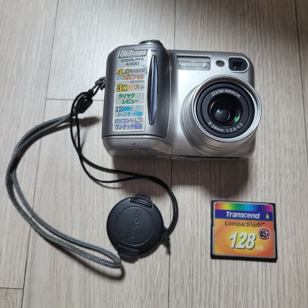 니콘 쿨픽스 4300 일반 디카