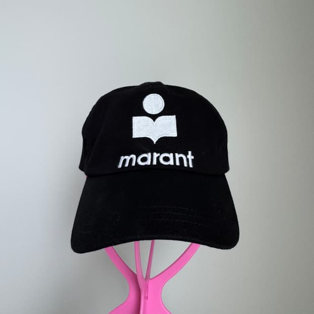 이자벨마랑 타이론 로고 캡