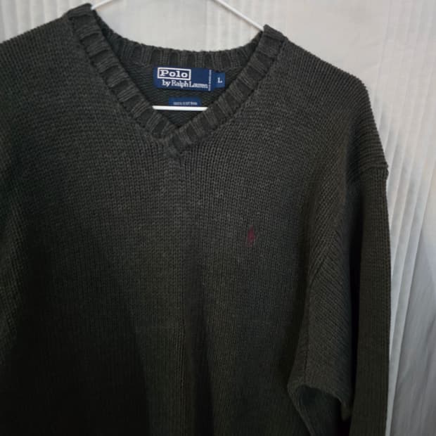 폴로 랄프로렌 V넥 니트