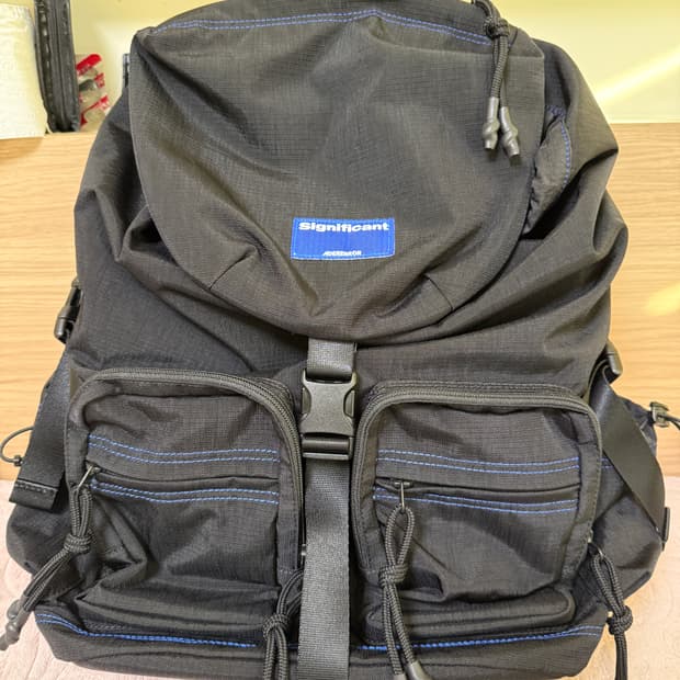 아더에러 Sig; BL Tag Backpack 01