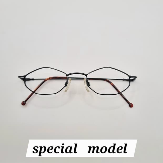 181  슬림다각 온테 블랙