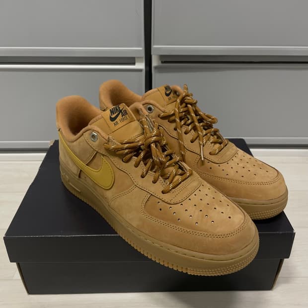 [285] 나이키 된장포스 W 새상품