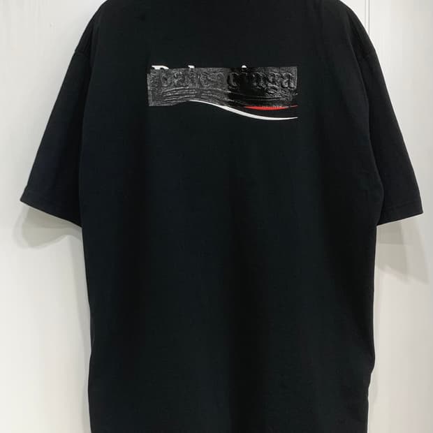 [S]발렌시아가 개퍼 반팔 티셔츠 라지 핏 블랙 테이프