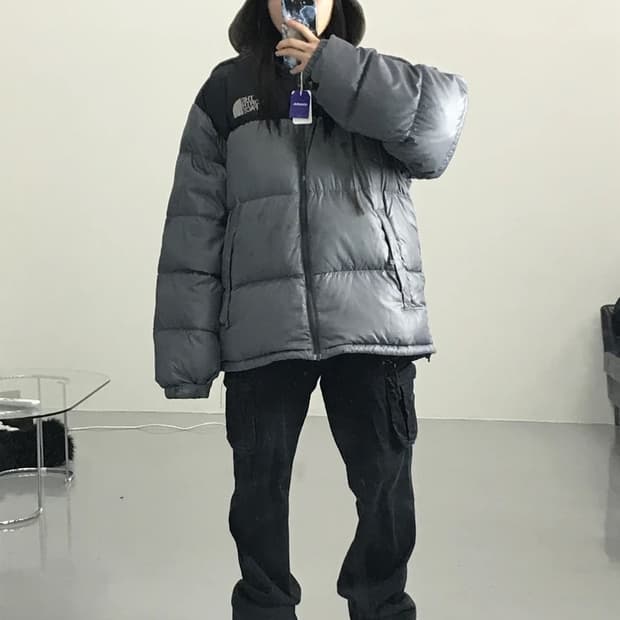 노스페이스 그레이 700 패딩