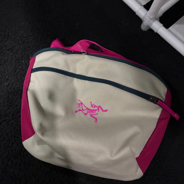 아크테릭스 맨티스 2 웨이스트팩 해비타트 신스