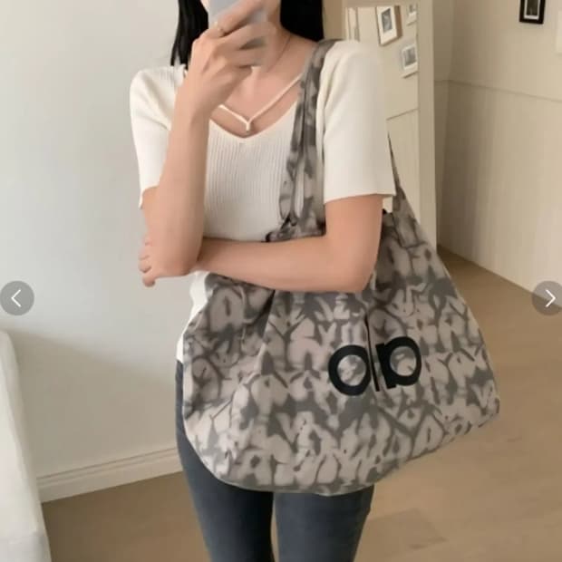 새상품)알로 요가 백 패턴 토트백