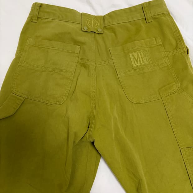 플라스틱프로덕트 올리브 팬츠