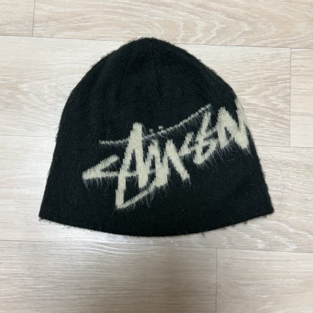 스투시 브러쉬드 아웃 스탁 스컬캡 비니 블랙