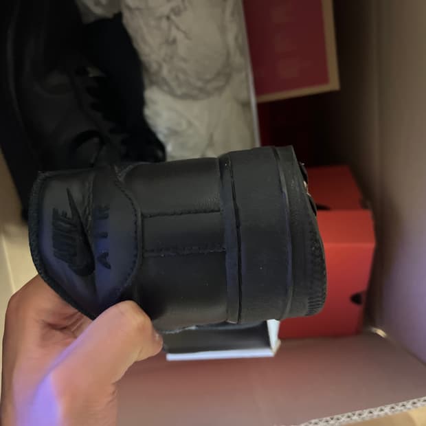 에어포스 블랙 270