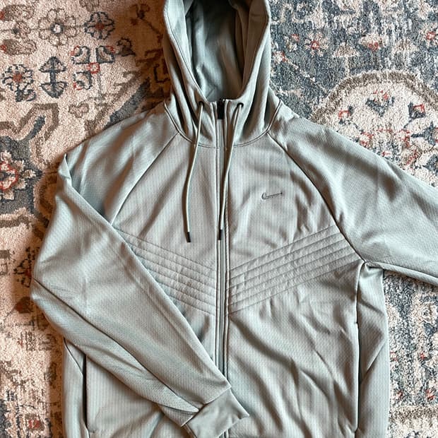 나이키 써마핏 스피어 러닝 풀 집 자켓(새제품.  XXL)