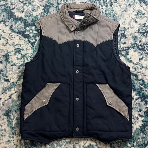 리바이스(Levi's) 웨스턴 베스트 패딩 조끼