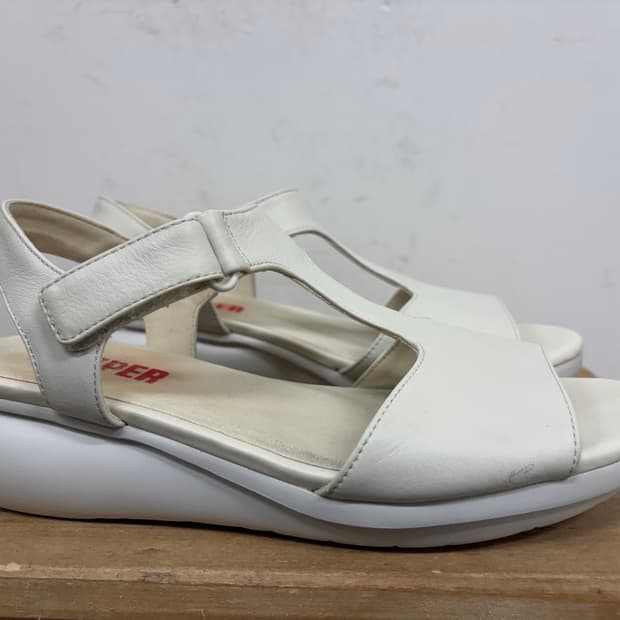 캠퍼 여성 샌들 245