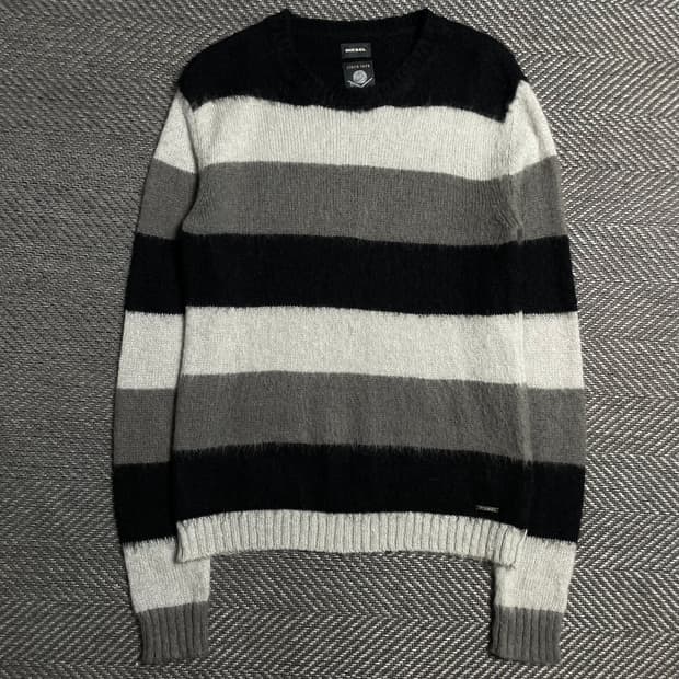 DIESEL 디젤 뱃지로고 스트라이프 모헤어 스웨터 니트y 5377