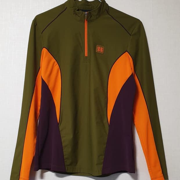 코오롱스포츠 여성 반집업 긴팔티 95사이즈 