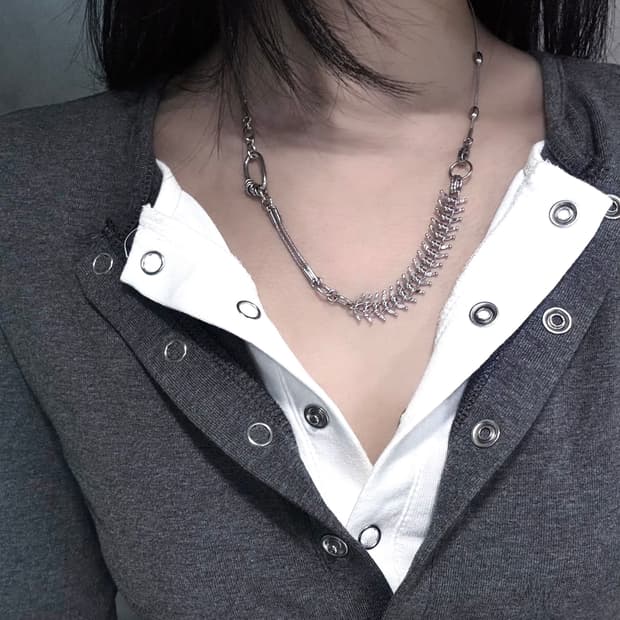 Thorn Mix Chain Necklace