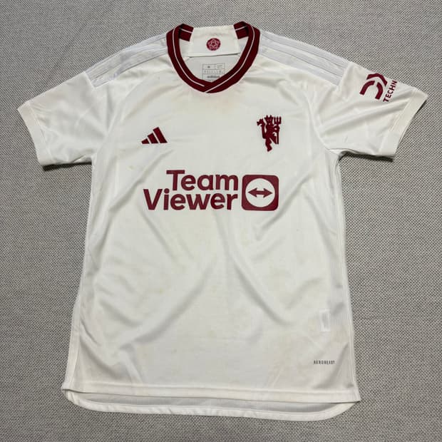 아디다스 맨체스터 유나이티드 노마킹 유니폼