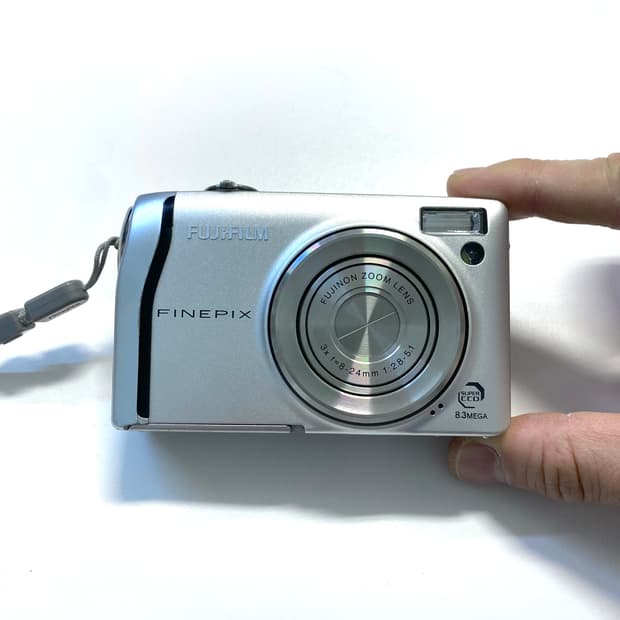 후지 파인픽스 F40 fd 디지털 카메라