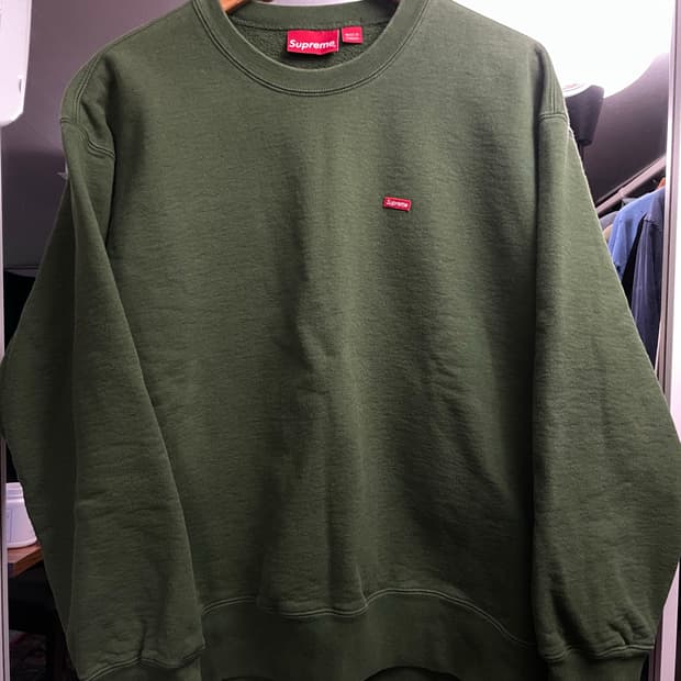 슈프림 스몰로고 맨투맨 M