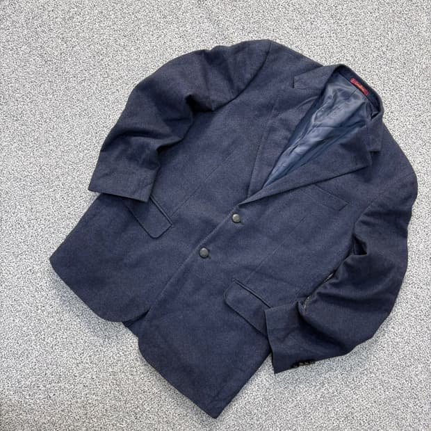 100 로가디스 꾸뀌르 울 블레이저 자켓 0323J