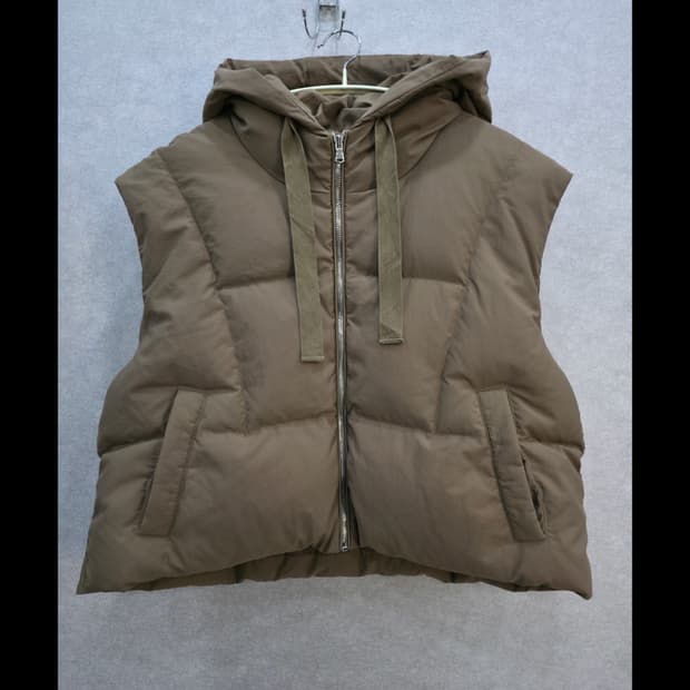 MARZ 후드 패딩 조끼