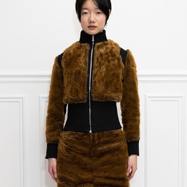 [S]파울라 카노바스 델 바스 25fw 퍼 자켓