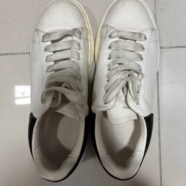 알렉산더 맥퀸 오버솔 270