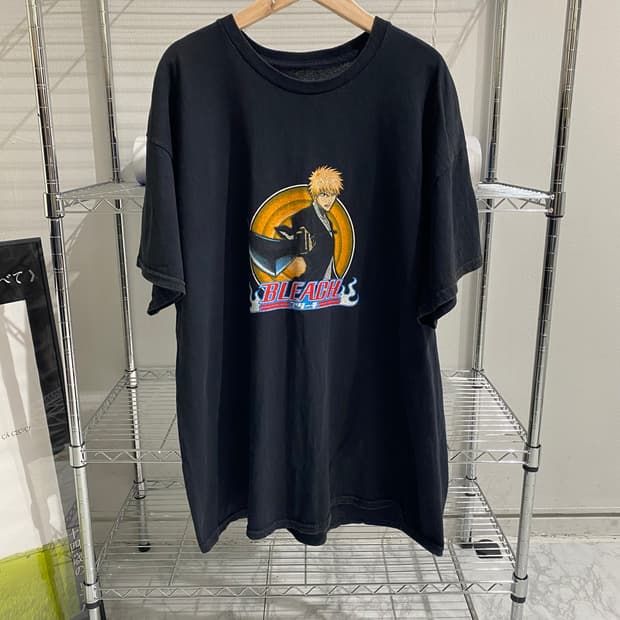 블리치 이치고 오피셜 애니메이션 티셔츠