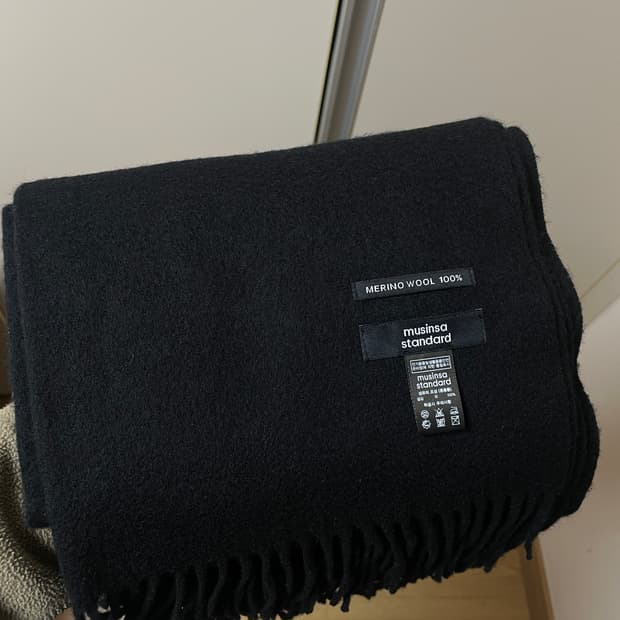 무신사 스탠다드 메리노 울100 머플러