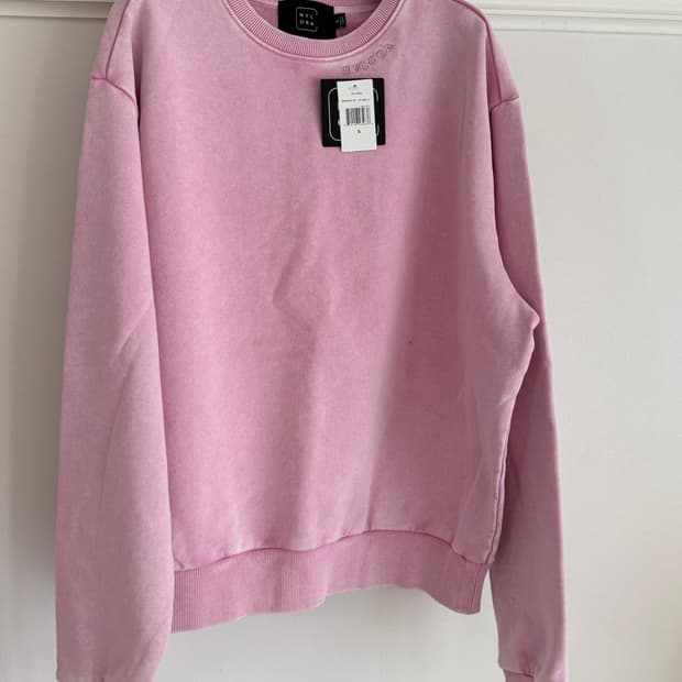 새상품) 나일로라 NYLORA 핑크 맨투맨 S