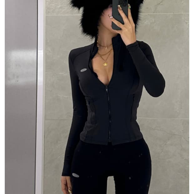 오도어 에슬레져 집업 블랙