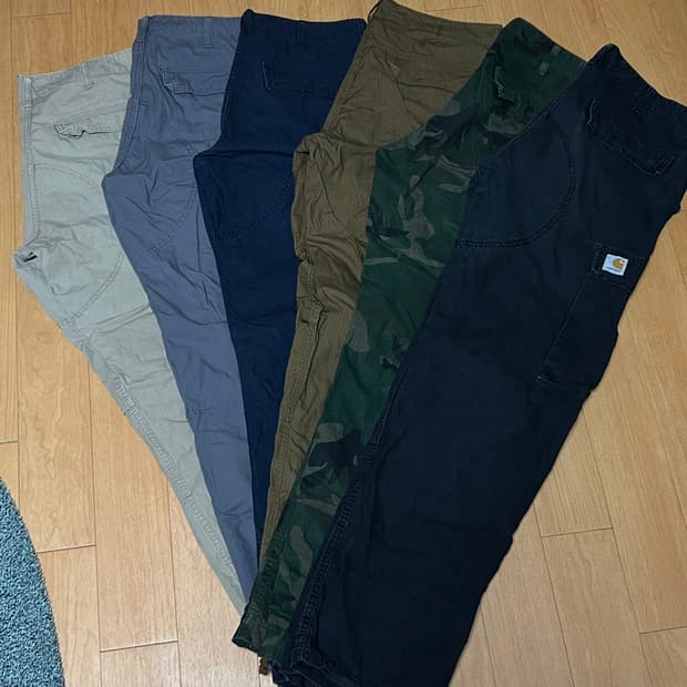 [32]칼하트 wip 레귤러 카고 팬츠 32x32 개당 9만